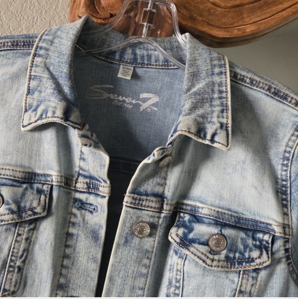 Seven7 Light Blue Denim Jacket NEW - Picture 6 of 6